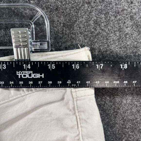 We the FREE PEOPLE Soft WHITE Cut Off JEAN Shorts MID RISE Frayed Denim 30 - Picture 4 of 6